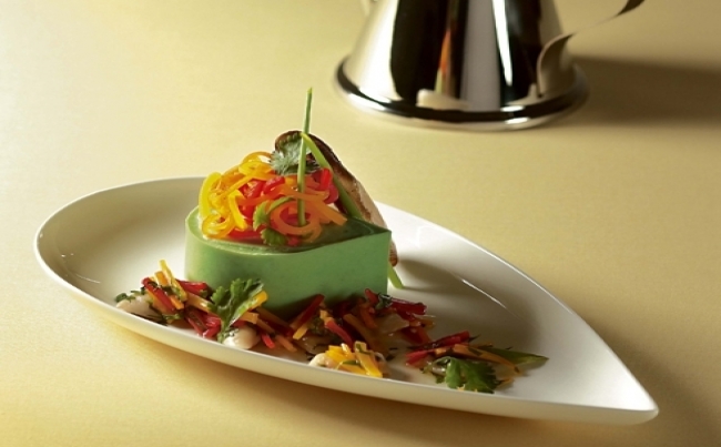 Bavarois de palta con navajas marinadas